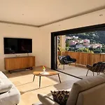 Pacha Prestige & Pool Villa *